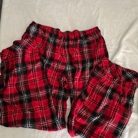 Victoria’s Secret pajamas set - Picture 4 of 8